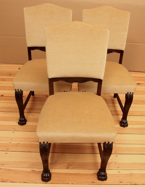 Drei gepolsterte Neorenaissance Stühle 1